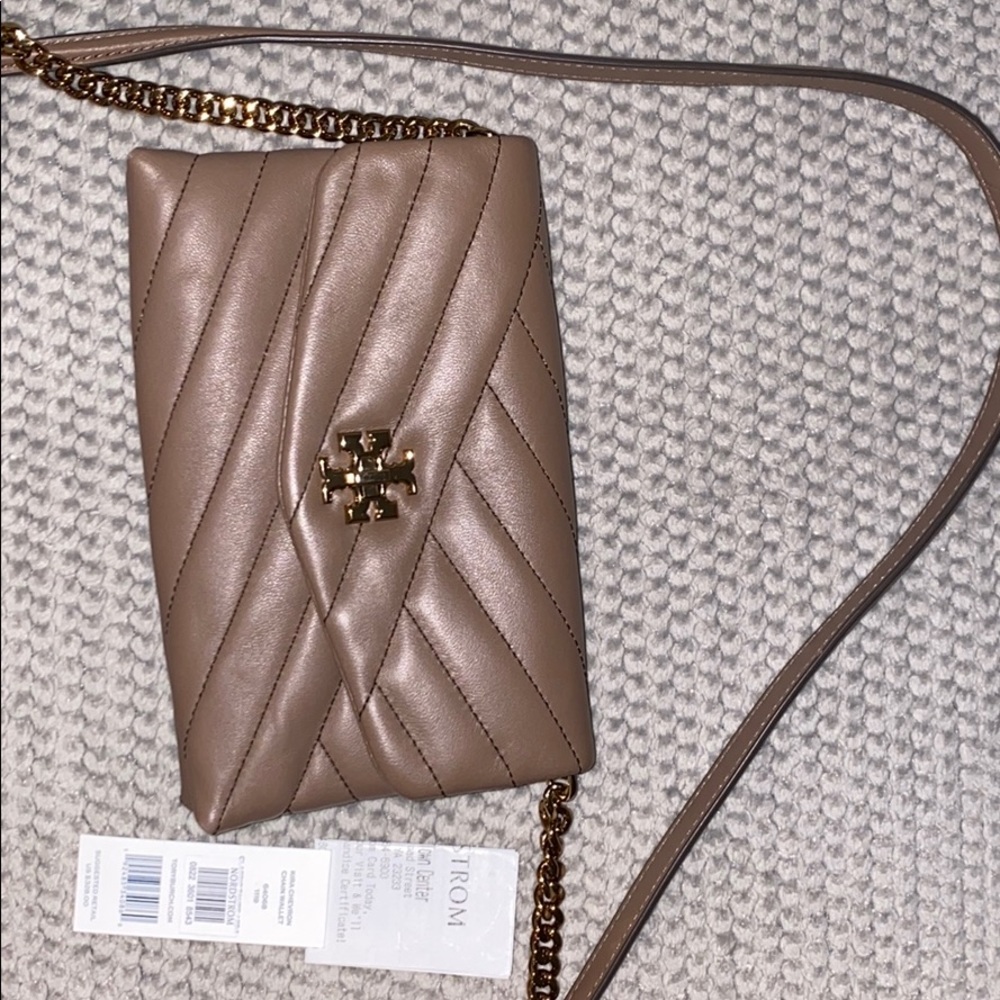 Tory Burch Kira chevron chain wallet